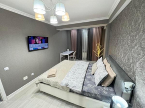 RentNow Central Top Apartment